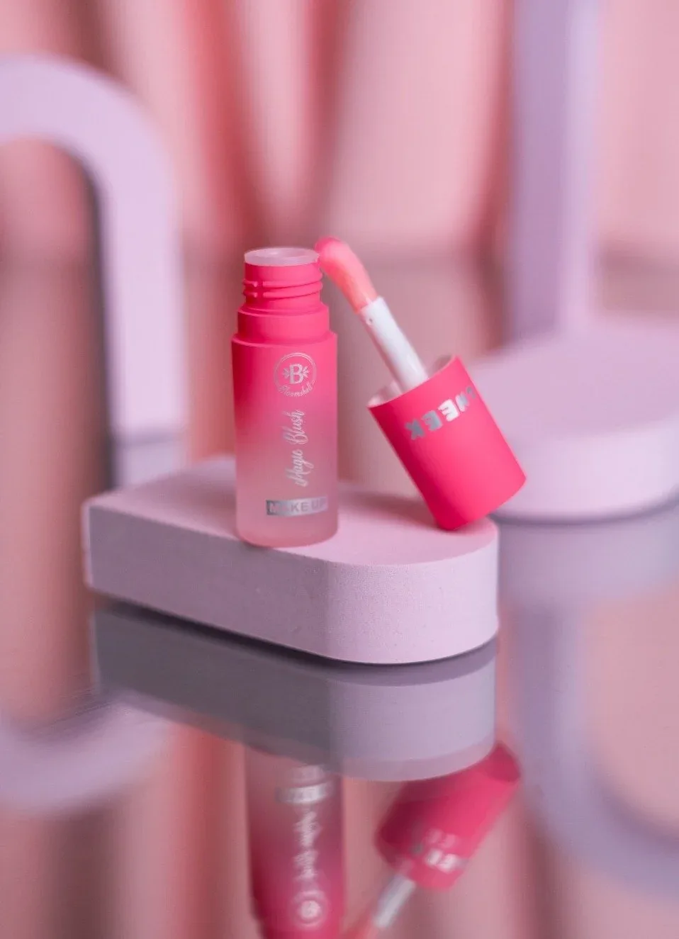 Rubor Líquido Magic Blush Bloomshell