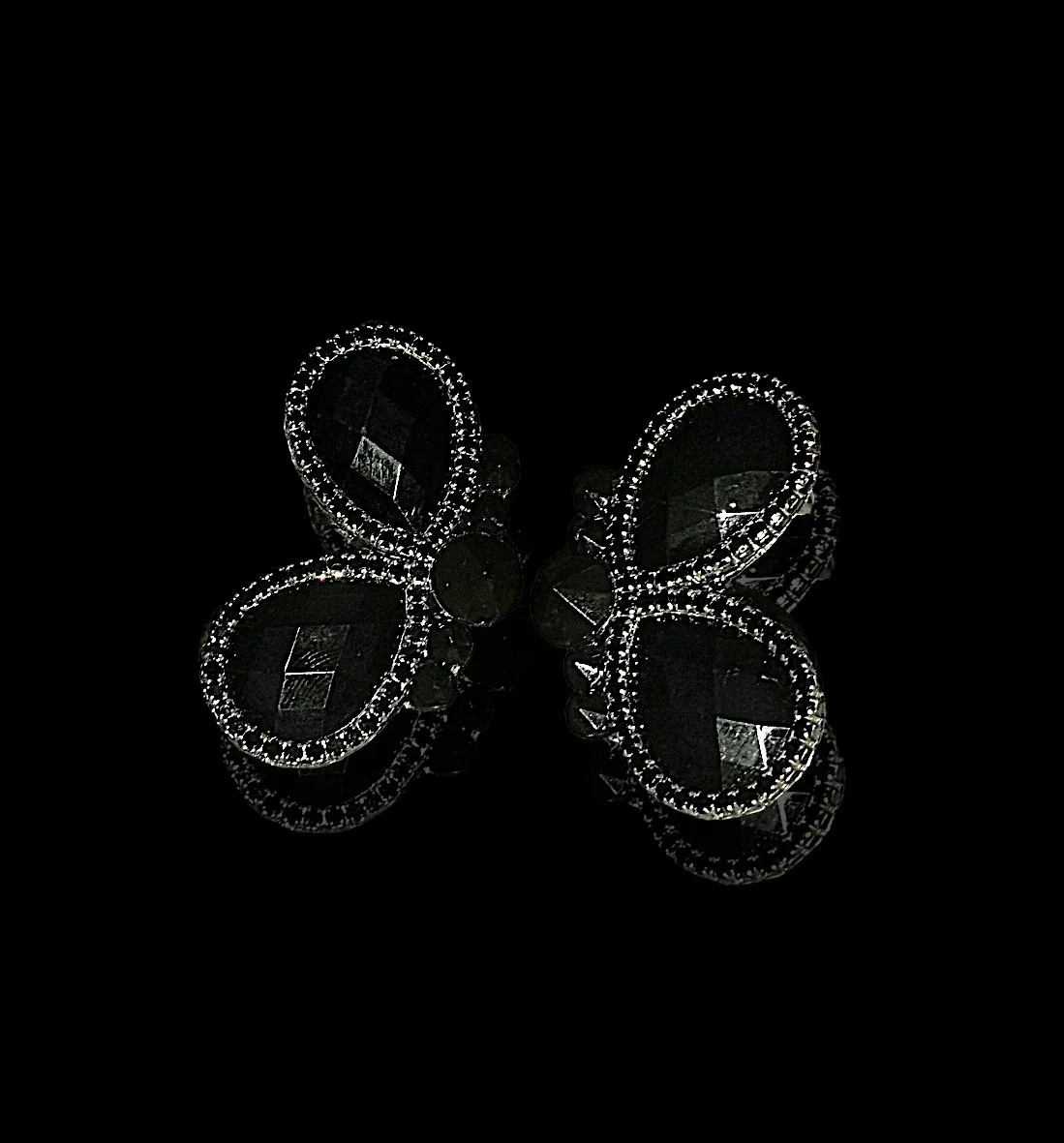 Gargantilla y Aretes mariposa resina y perlas — foto 4 de 5