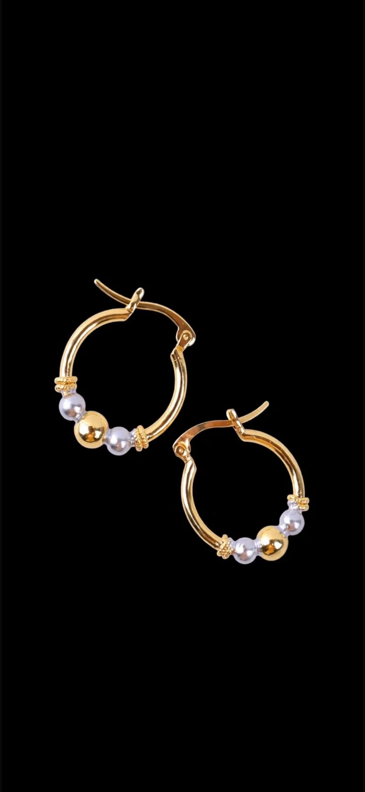 ARGOLLAS DORADAS CON PERLAS — foto 3 de 3