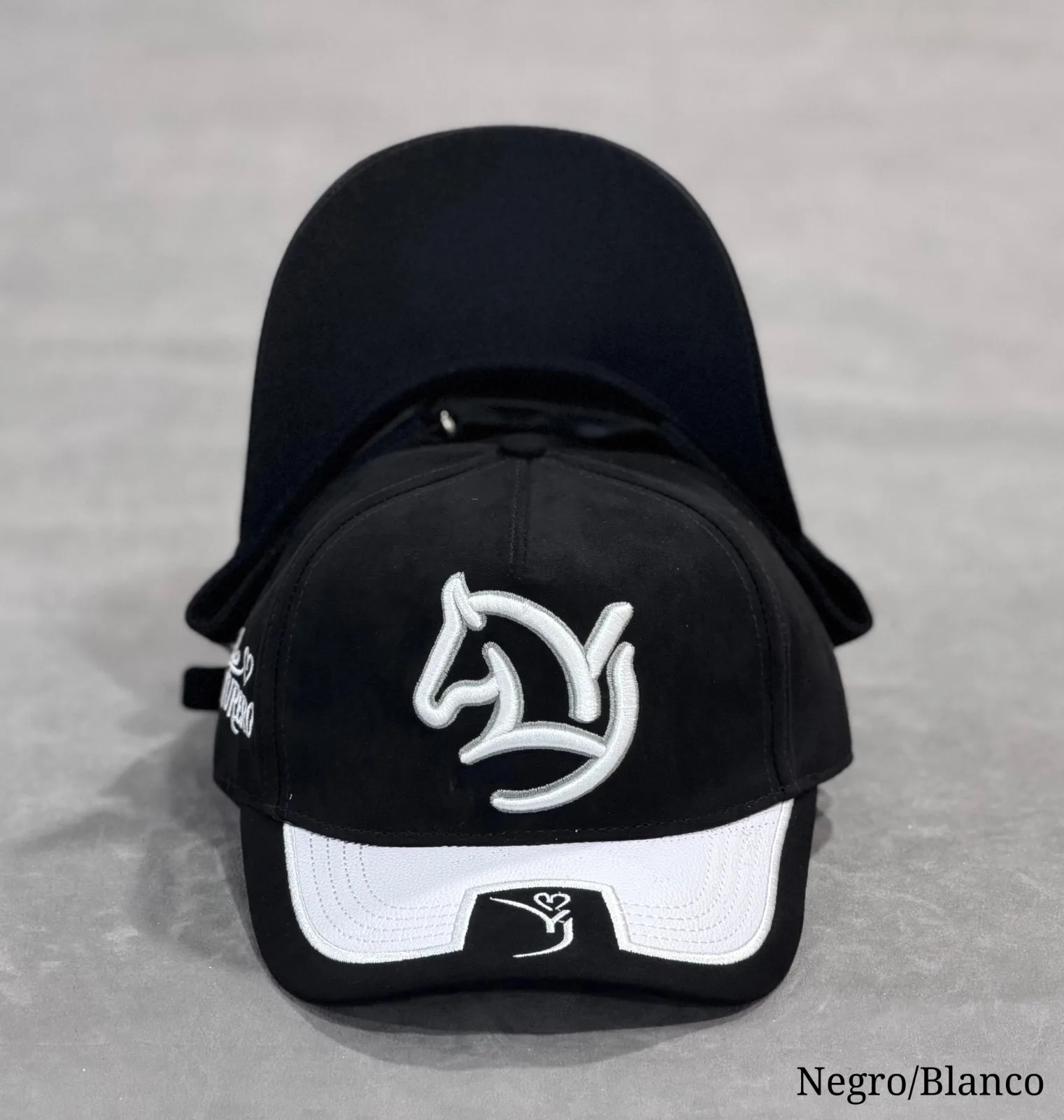 Gorra Yeison Jiménez El Aventurero