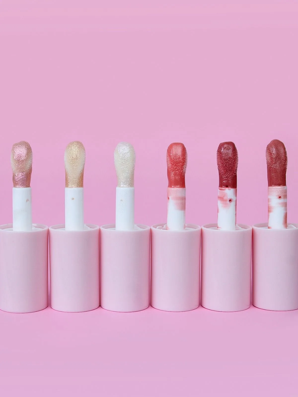 Lip gloss glossy color Bloomshell — foto 2 de 2
