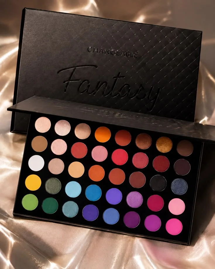 Eyeshadow — foto 2 de 3