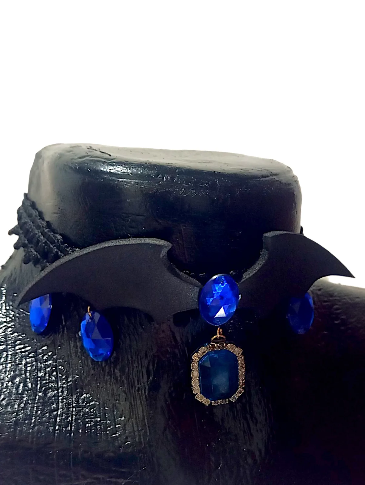Gargantilla gótica murciélago blue — foto 4 de 5