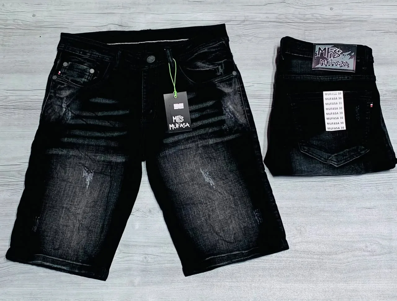 BERMUDA NEGRO