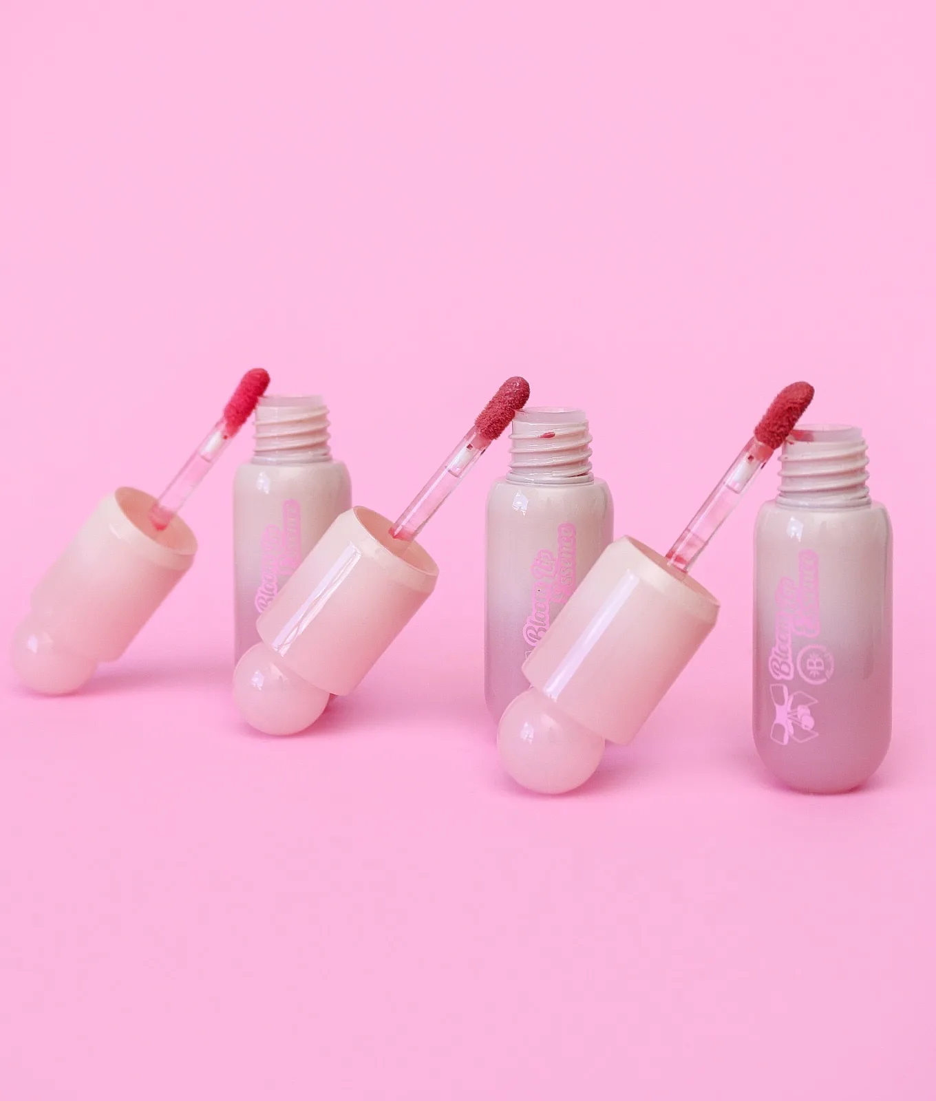 Bloom lip essence Bloomshell — foto 2 de 3