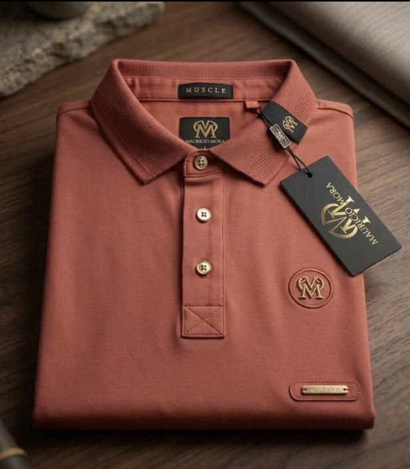 Camisa tipo polo — foto 2 de 3