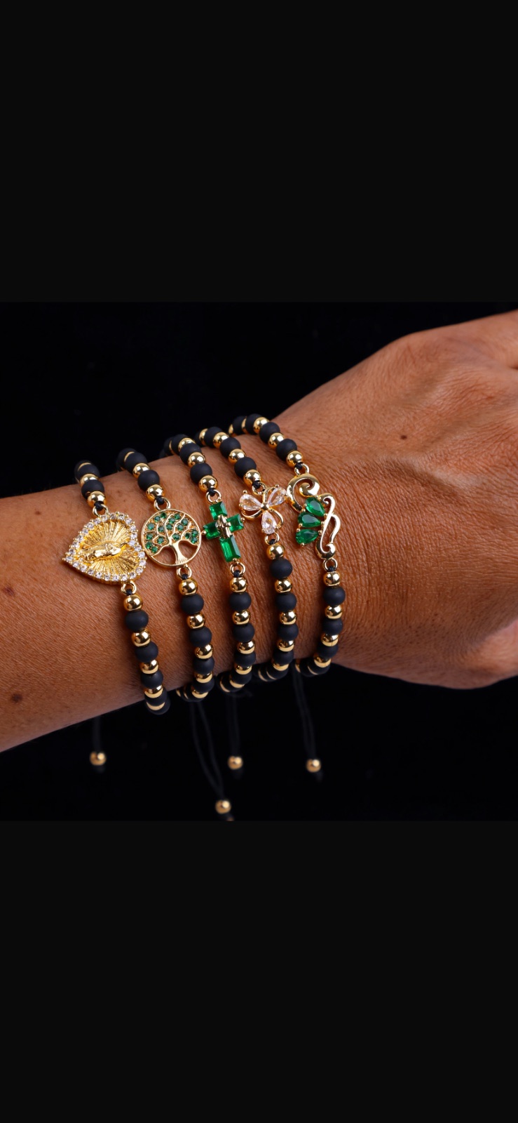 PULSERA AJUSTABLE CON DIJES — foto 2 de 5