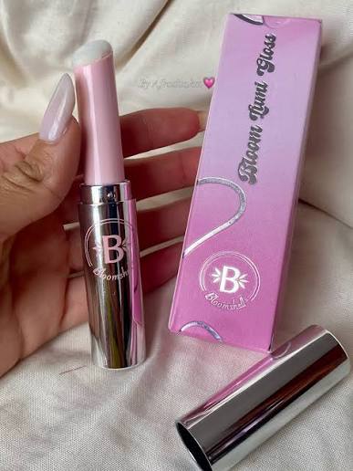 Lumi Gloss hidratante Bloomshell — foto 2 de 2