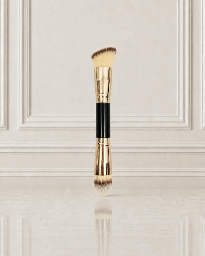 BROCHA KABUKI DOBLE PREMIUM CORRECTOR Y RUBOR