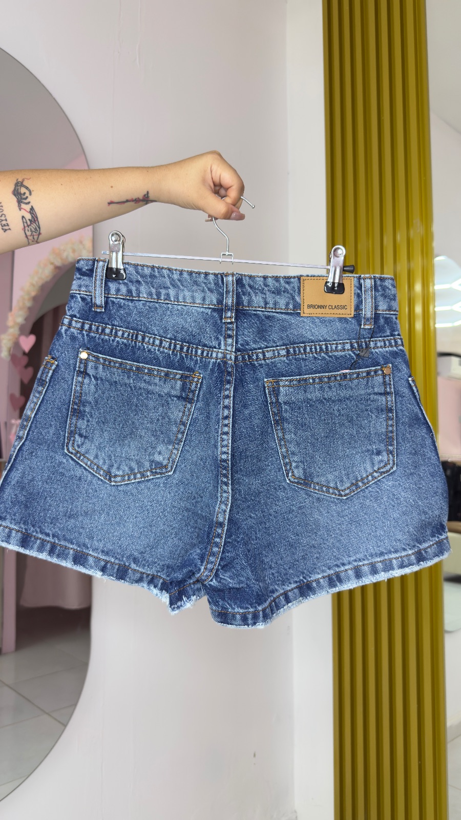 Falda Short Rígida — foto 3 de 3