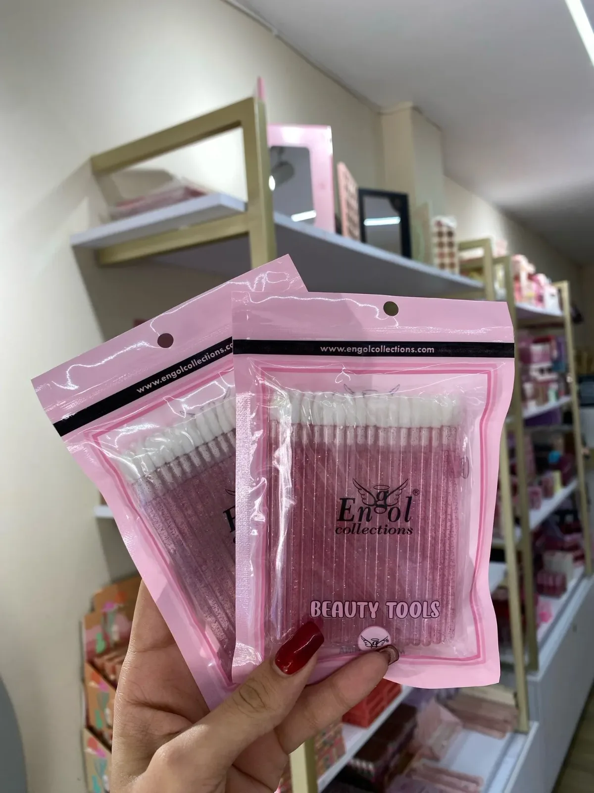 DESECHABLES DE LABIOS