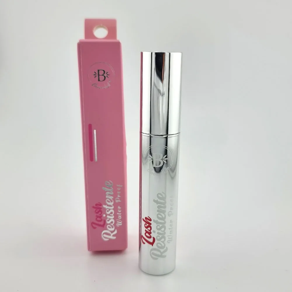 Pestañina lash resistente Bloomshell — foto 1 de 2