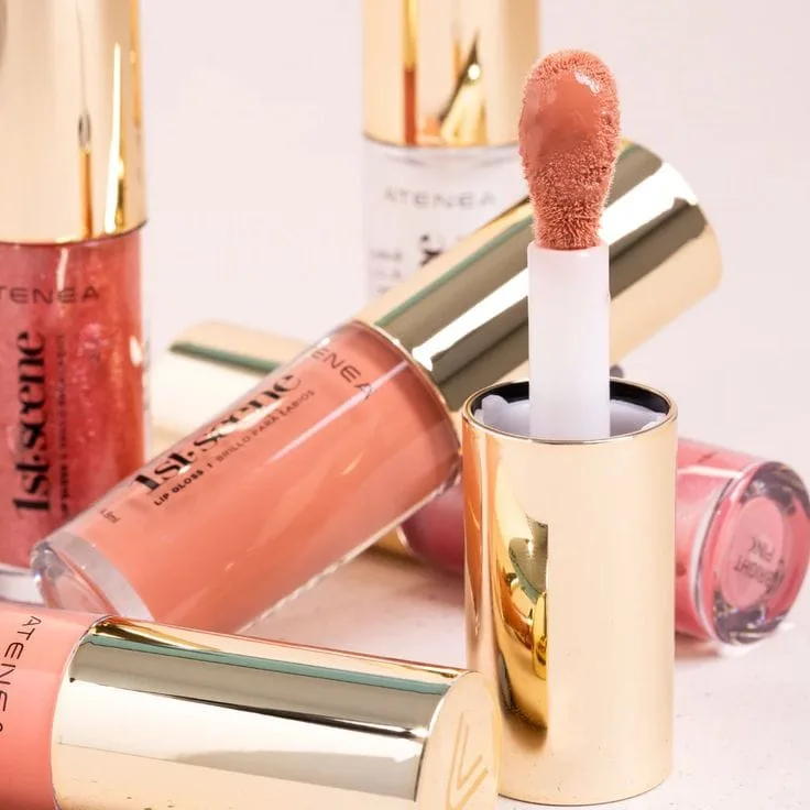 Lip gloss — foto 3 de 3