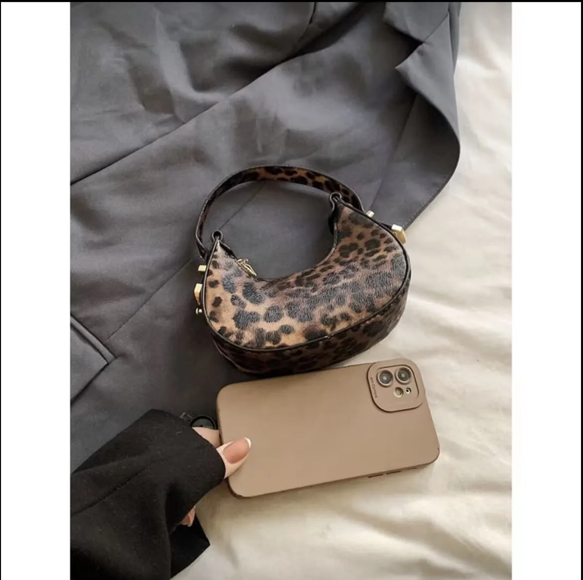 Bolso medio leopardo