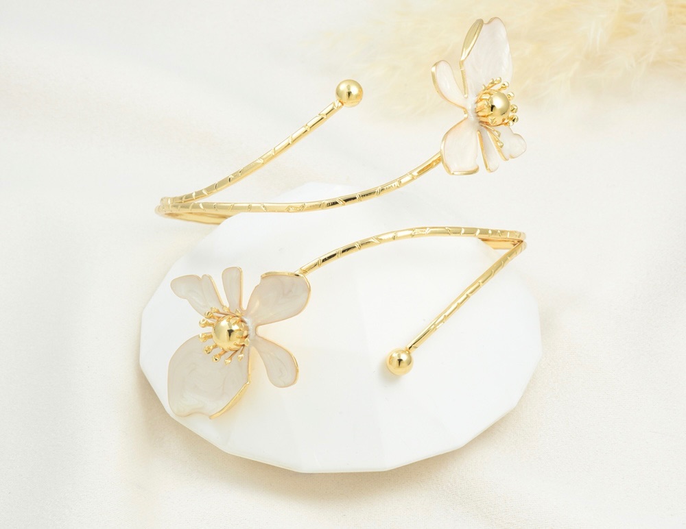 Brazalete cuff para brazo ajustable