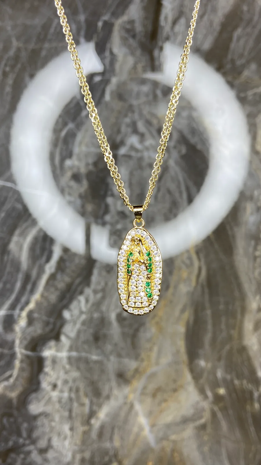 Cadena dorada tejido Chinesca Virgen