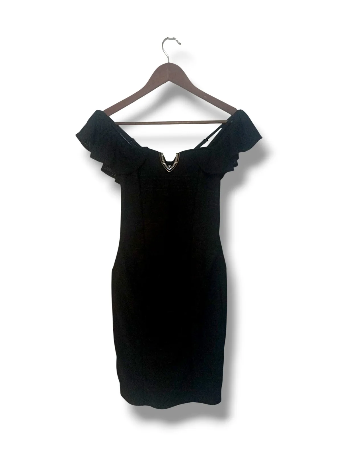 Vestido de encaje negro corto — foto 4 de 6