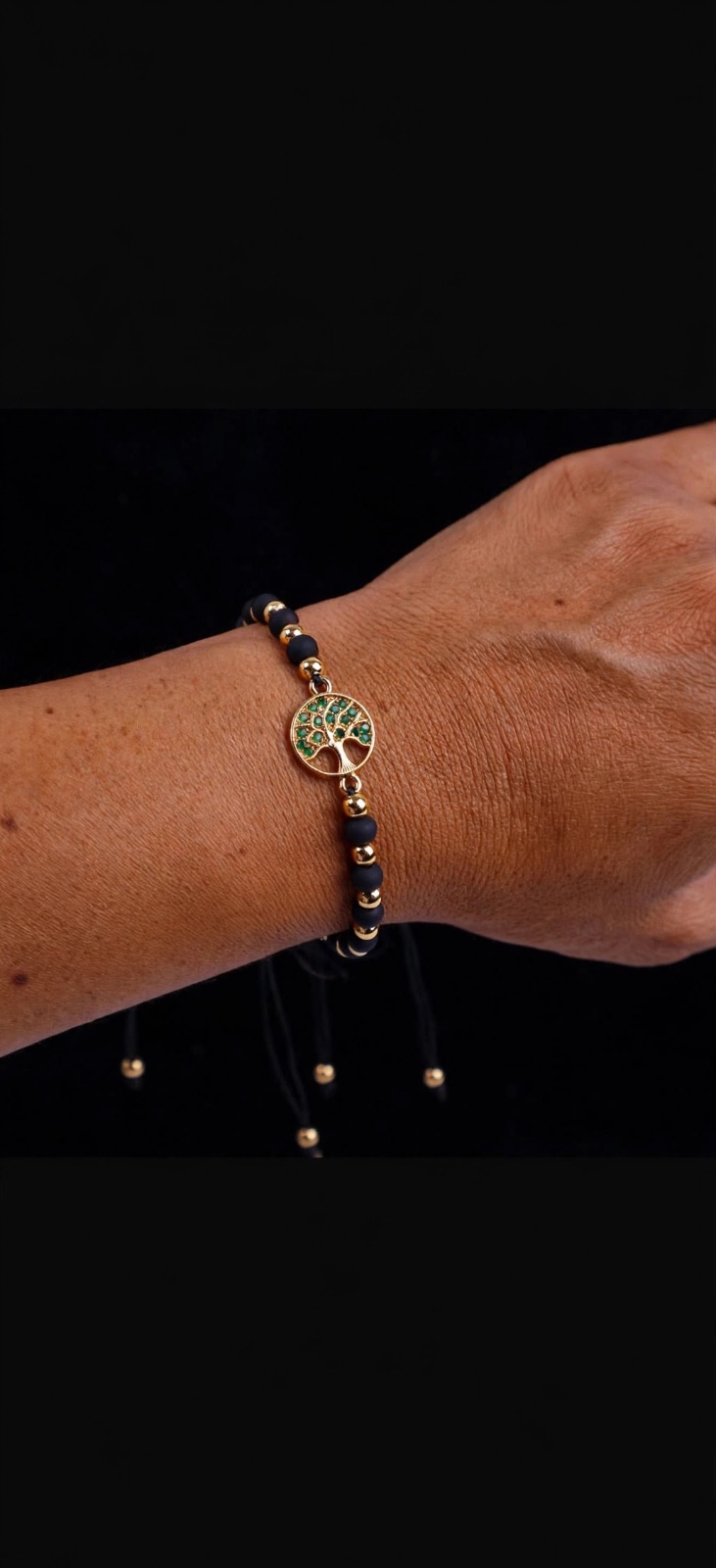 PULSERA AJUSTABLE CON DIJES — foto 4 de 5