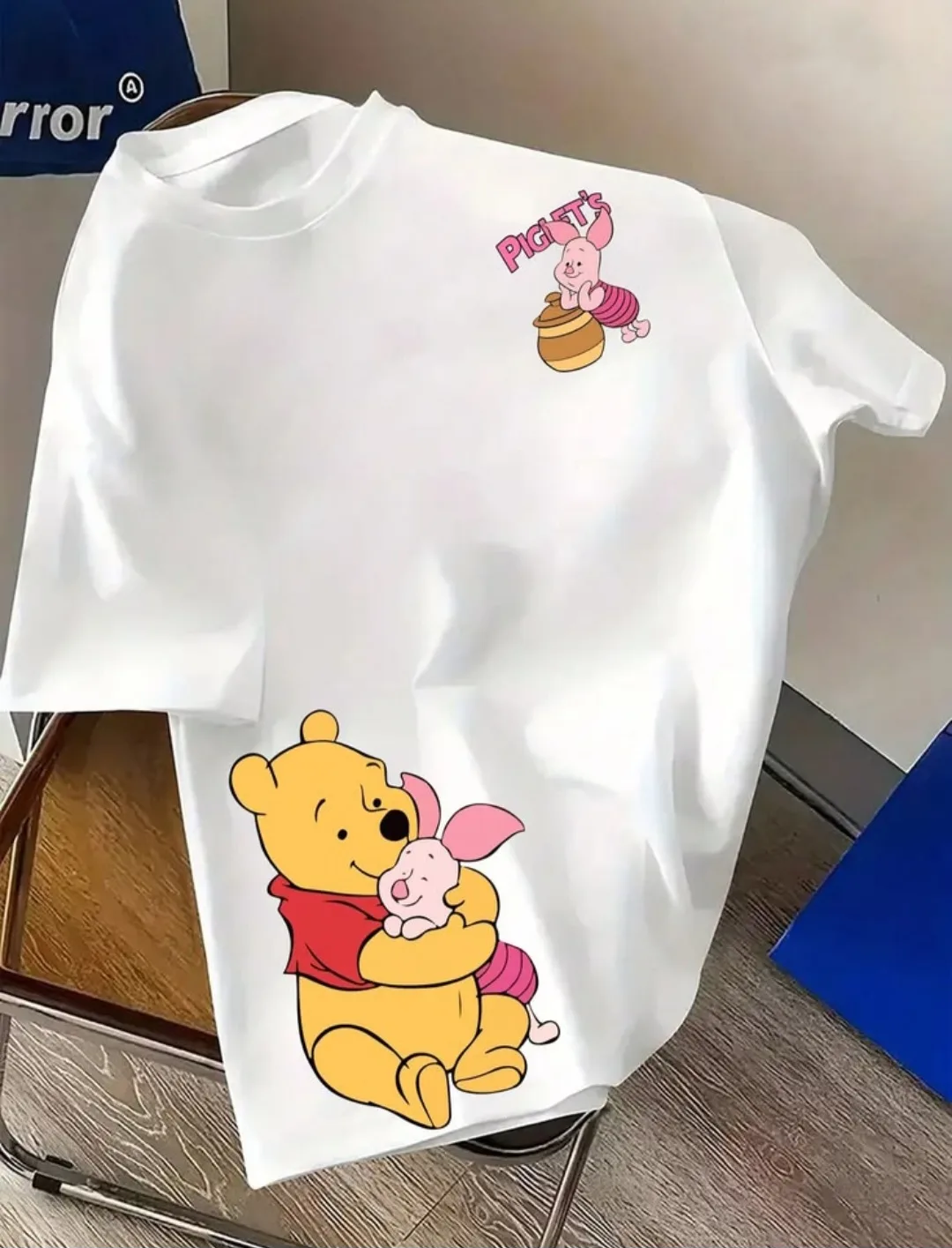 🤍 Camiseta Winnie & Piglet Love 🐻💗