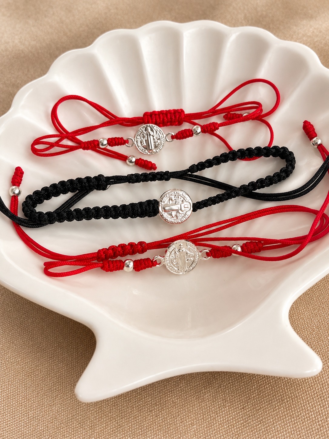 Pulsera San Benito en plata 925