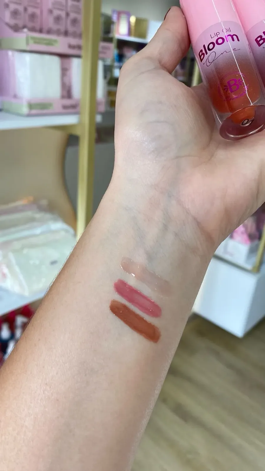 GLOSS BLOOM