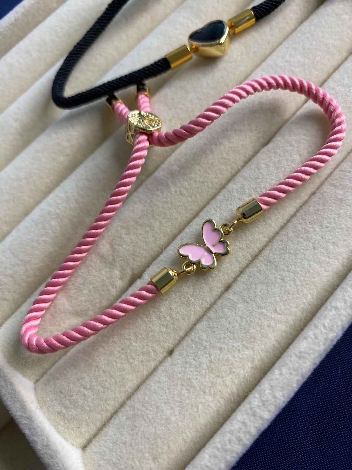 Pulsera ajustable mariposa rosada