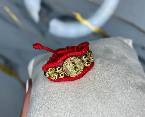 Anillos tejidos
