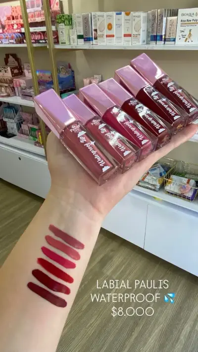 LABIAL WATERPROOF PAULIS