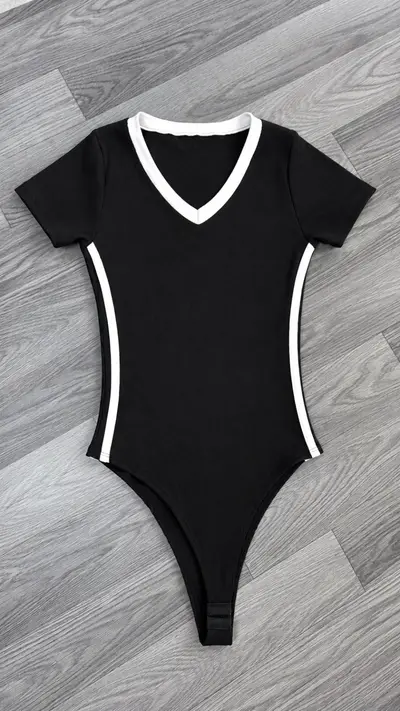 BODYS NEGROS SESGO