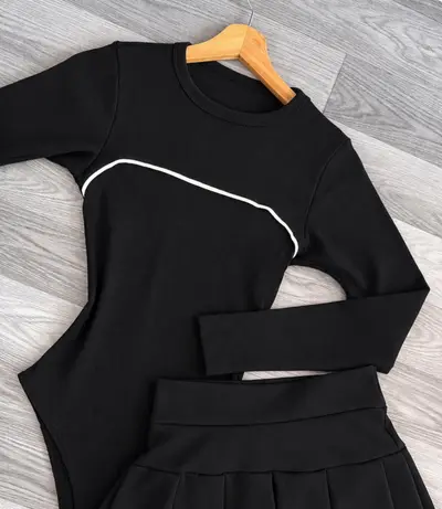 Body manga larga sin escote