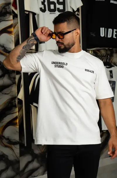 CAMISETA OVERSIZE UNDERGOLD STUDIO