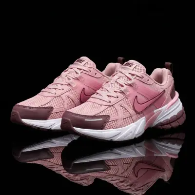 Nike V2k