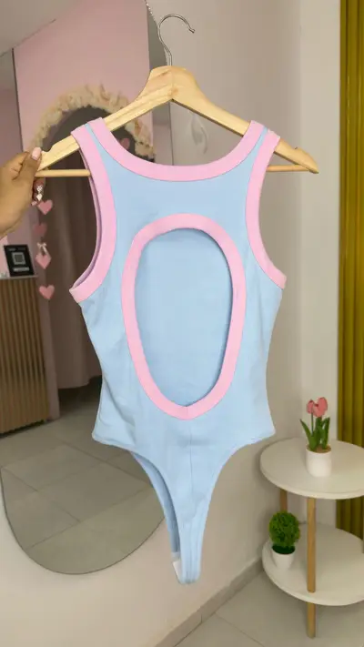 Body abertura