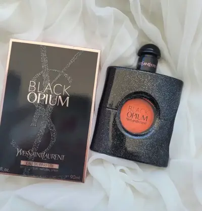 BLACK OPIUM