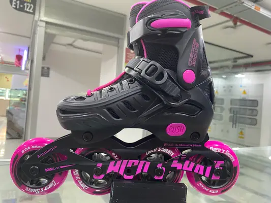 Patines Semiprofesionales Negro Fucsia