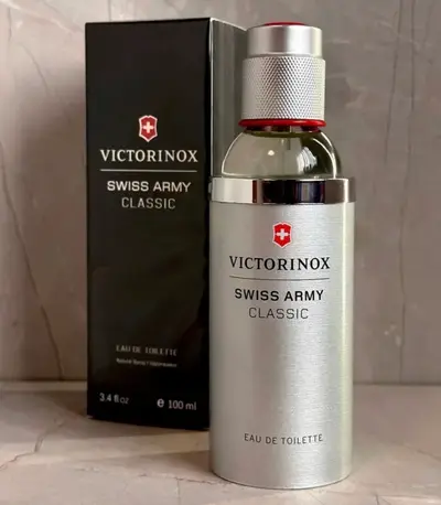 VICTORINOX SWISS ARMY