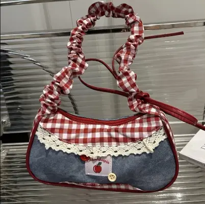 Bolso media luna Rojo