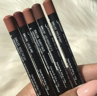 Lip liner