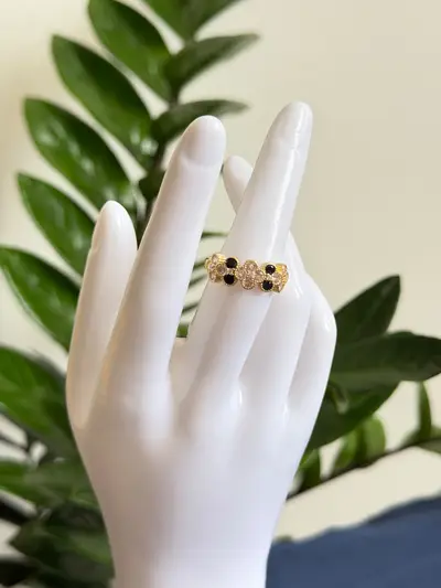 Anillo Enid