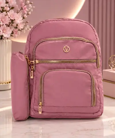 Bolso morral con cartuchera rosado